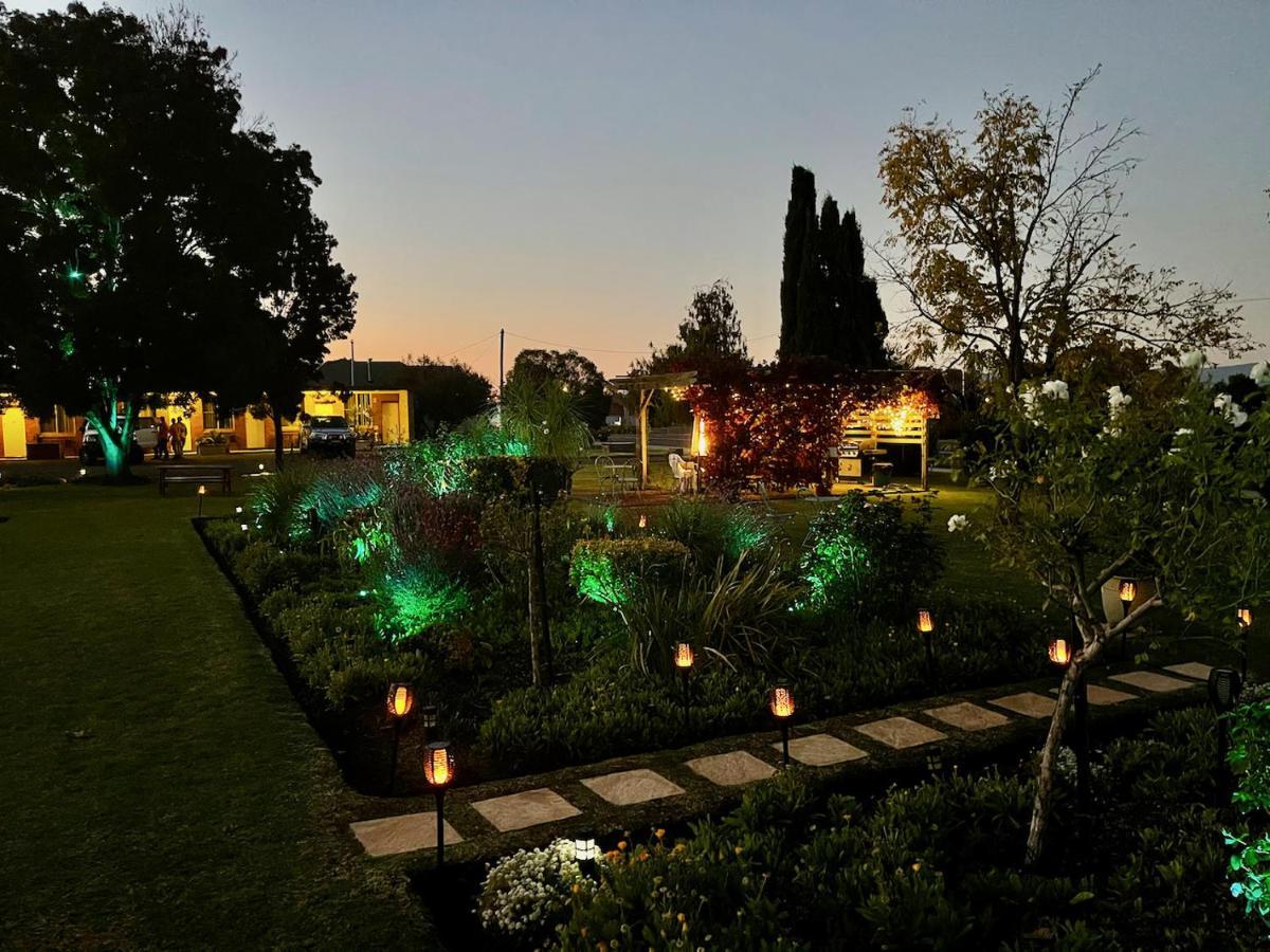 Quirindi Sunflower Motor Inn Екстериор снимка
