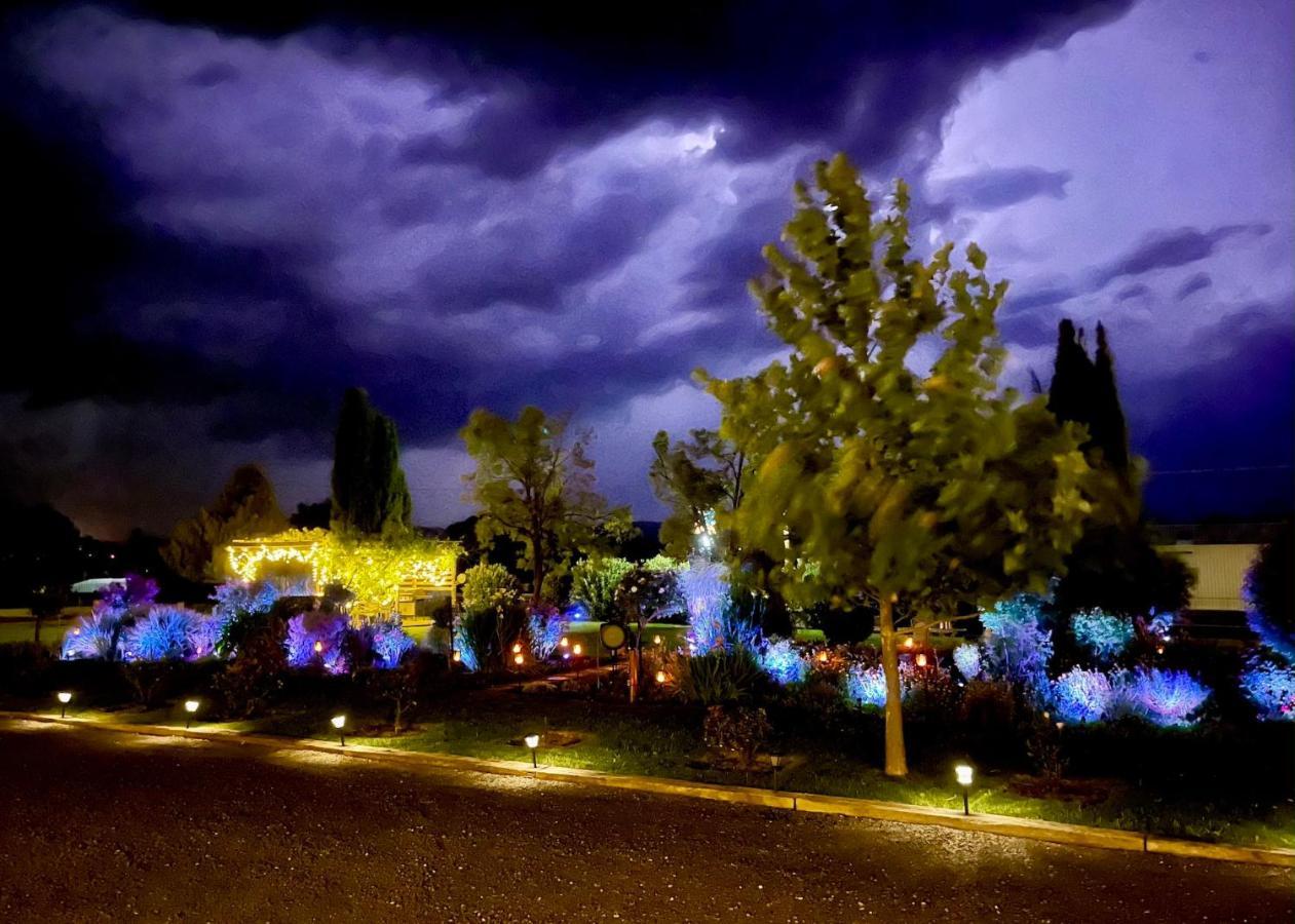 Quirindi Sunflower Motor Inn Екстериор снимка