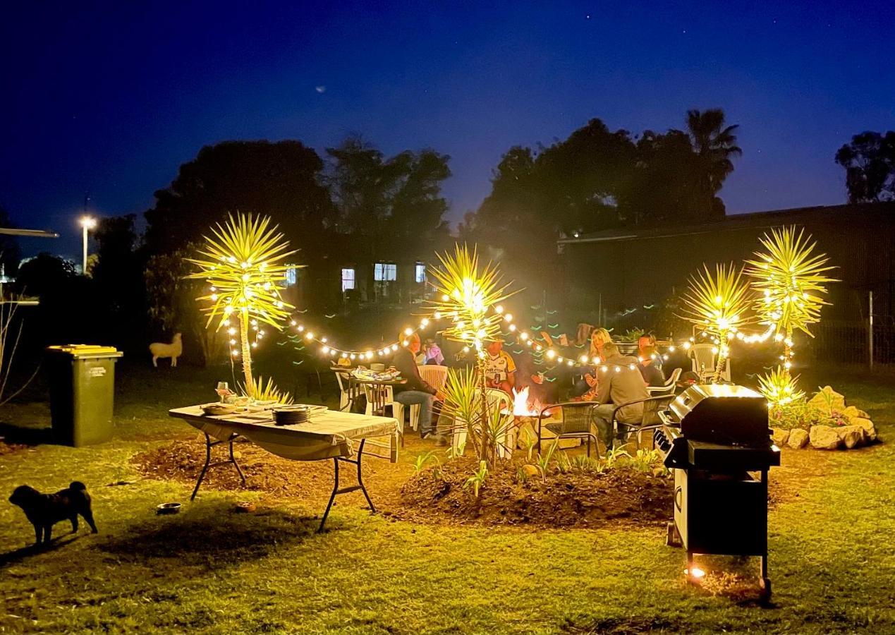 Quirindi Sunflower Motor Inn Екстериор снимка