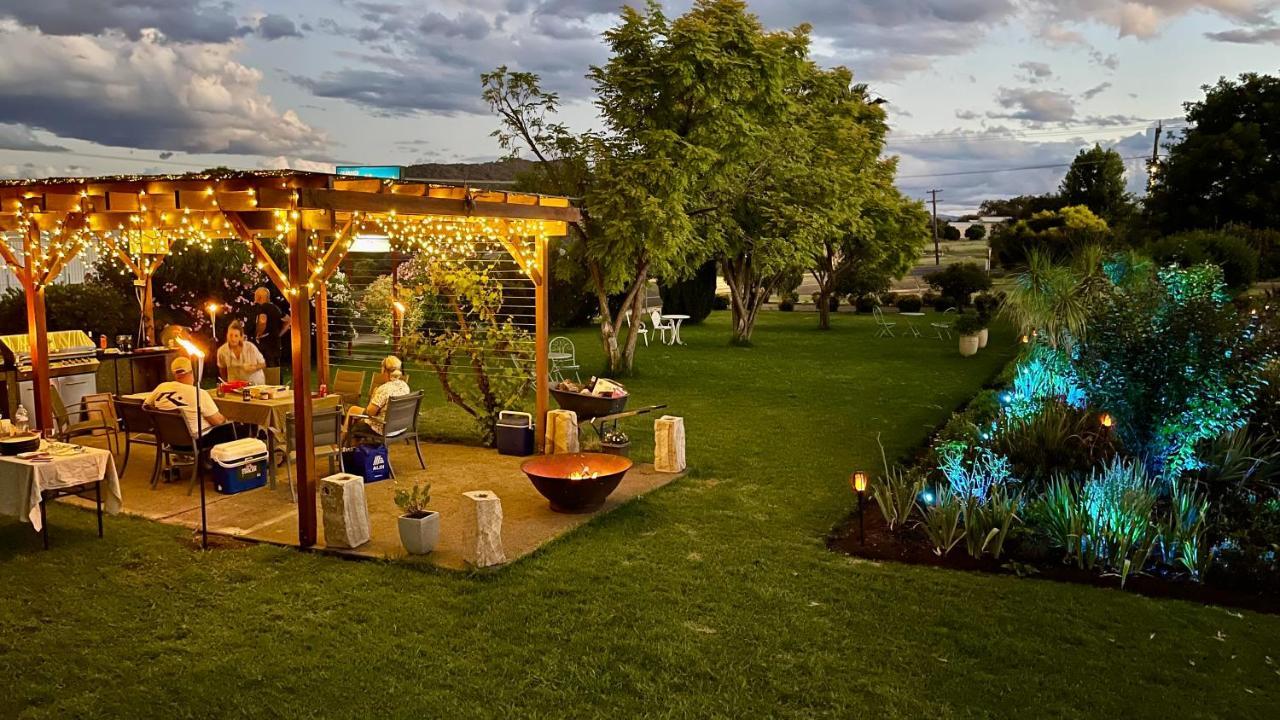 Quirindi Sunflower Motor Inn Екстериор снимка