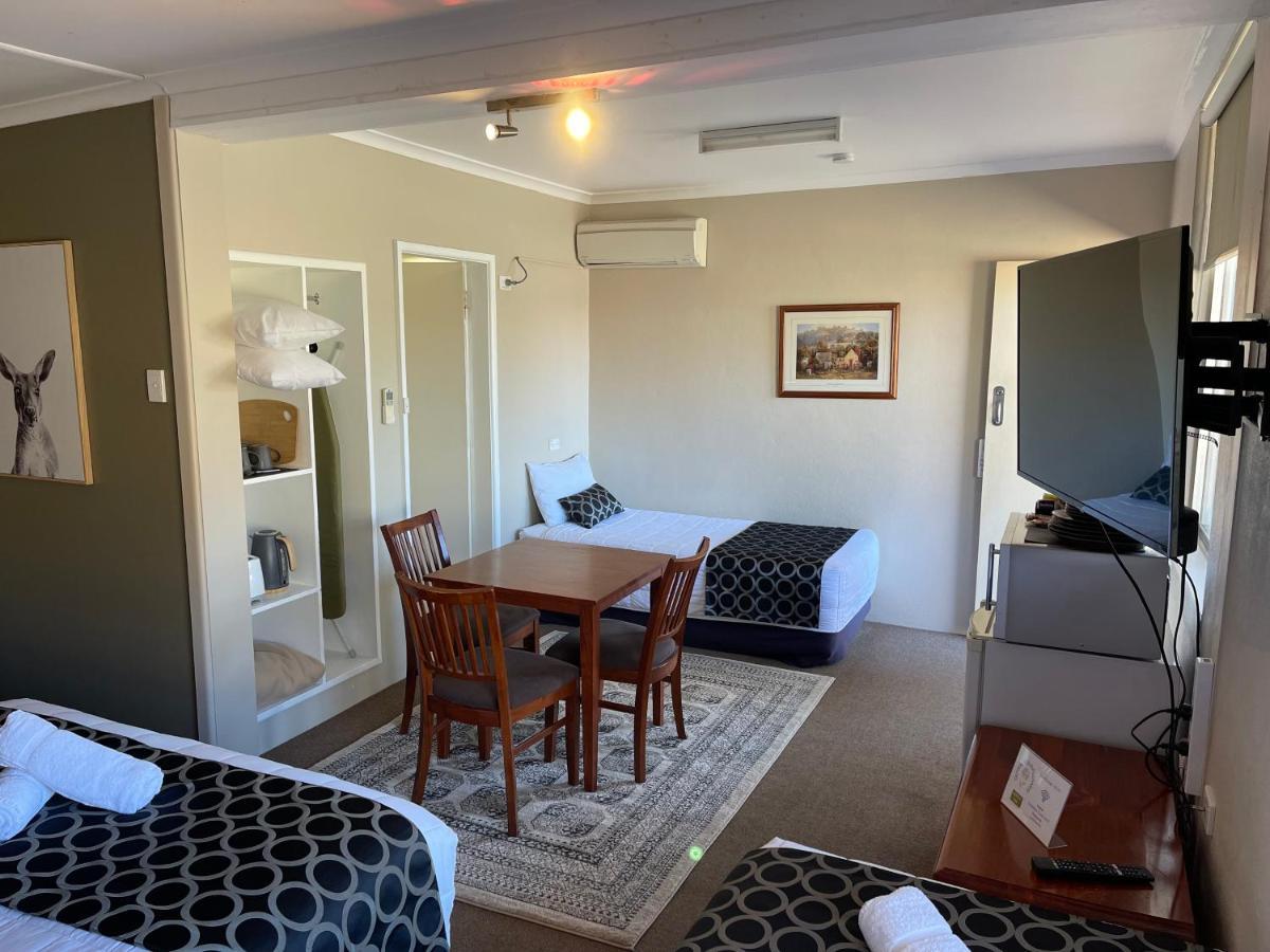 Quirindi Sunflower Motor Inn Екстериор снимка