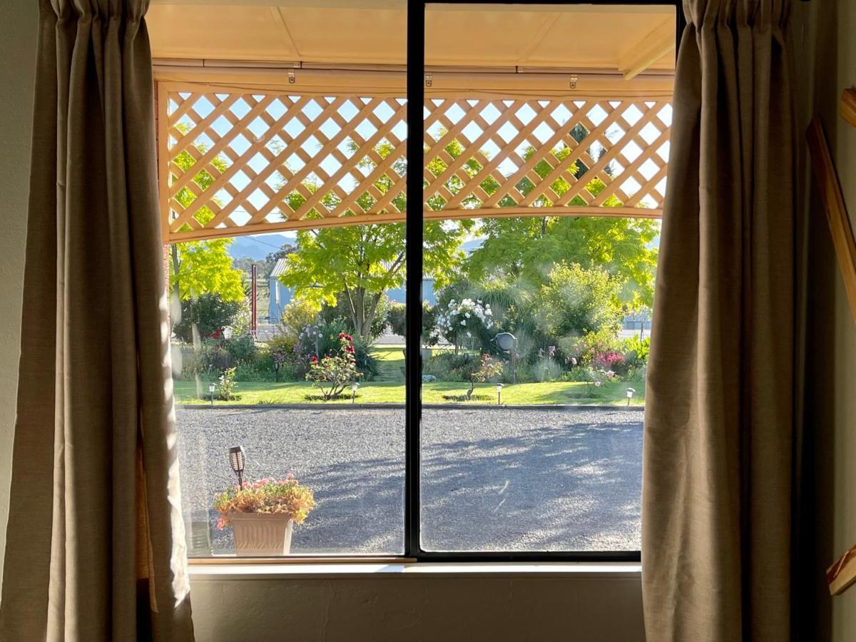 Quirindi Sunflower Motor Inn Екстериор снимка